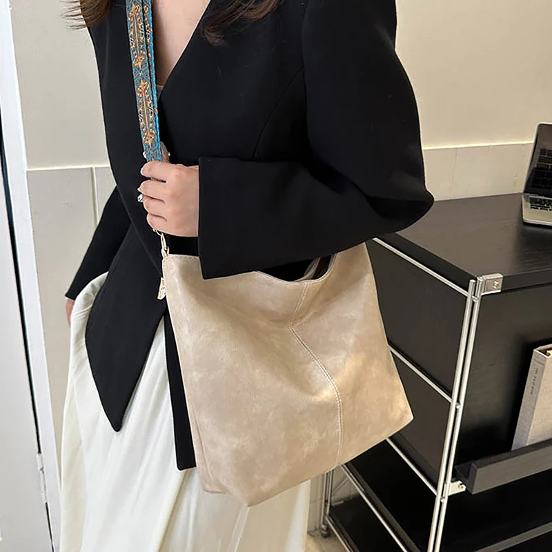 Sac Seau Vintage Cuir Végan – Grande Capacité Bandoulière