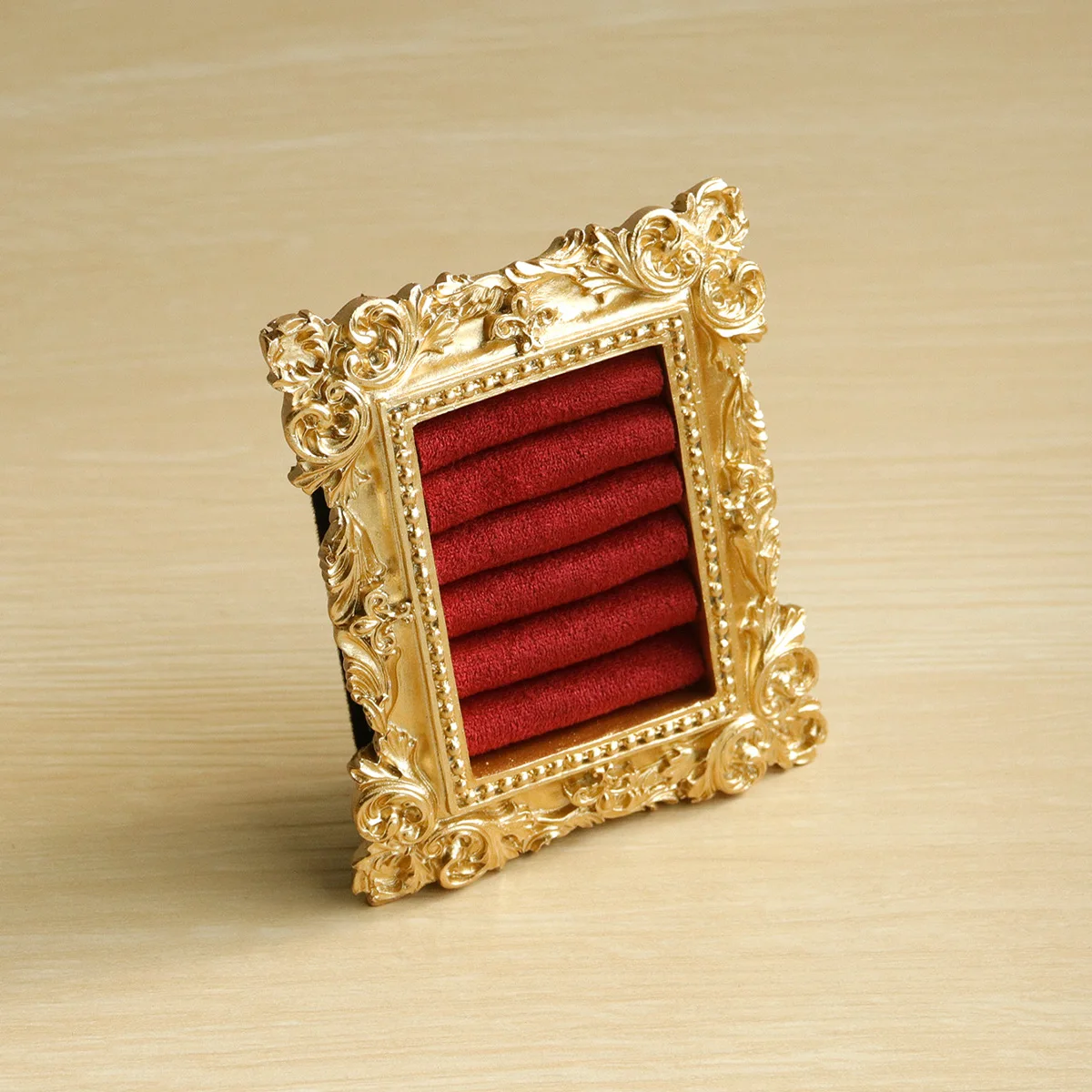 Présentoir Bagues Daim Baroque – Plateau Bijoux Fiançailles Vintage
