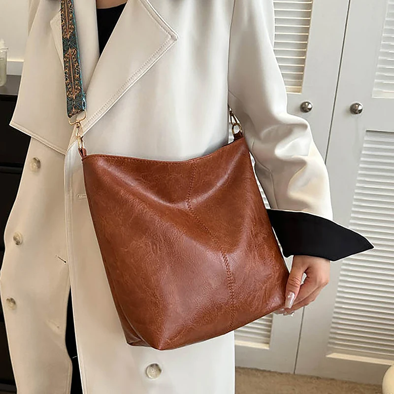 Sac Seau Vintage Cuir Végan – Grande Capacité Bandoulière