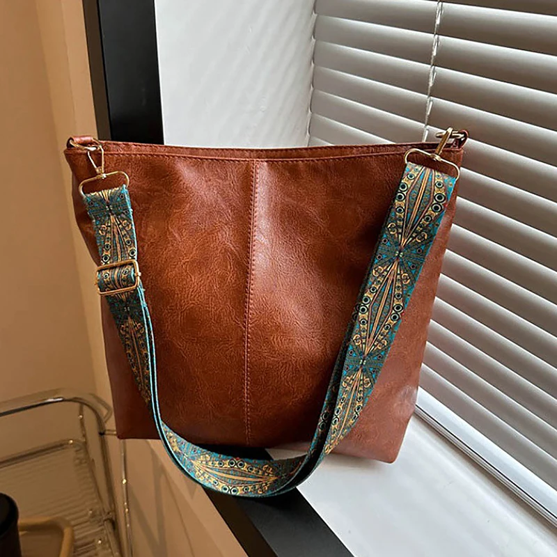 Sac Seau Vintage Cuir Végan – Grande Capacité Bandoulière
