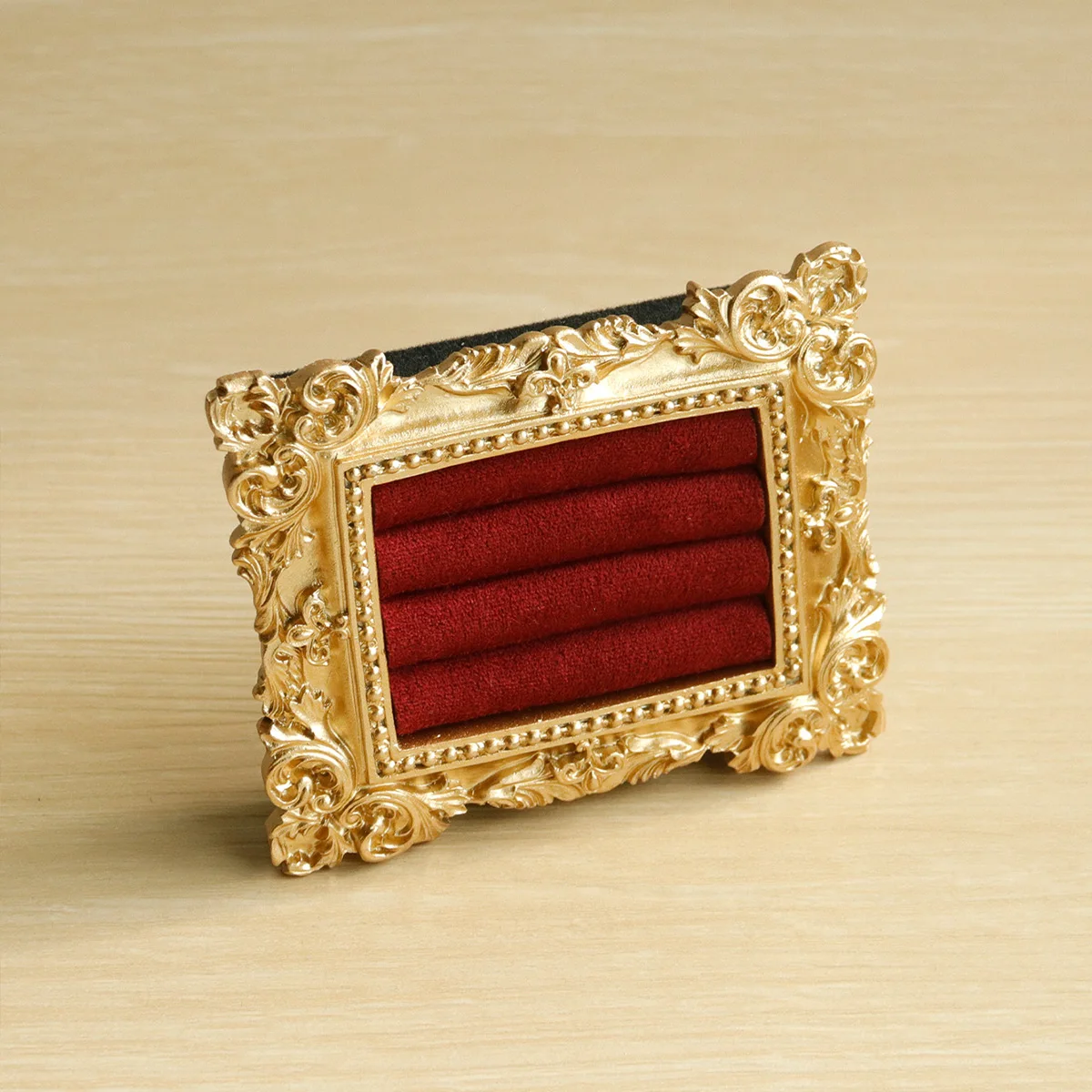 Présentoir Bagues Daim Baroque – Plateau Bijoux Fiançailles Vintage